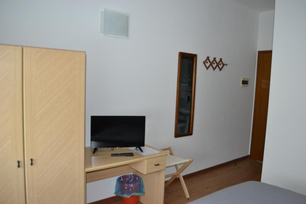 Hotel Garni Anna Besenello Exterior foto